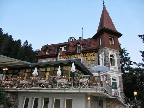 施卢赫湖酒店住宿-Seehotel Hubertus