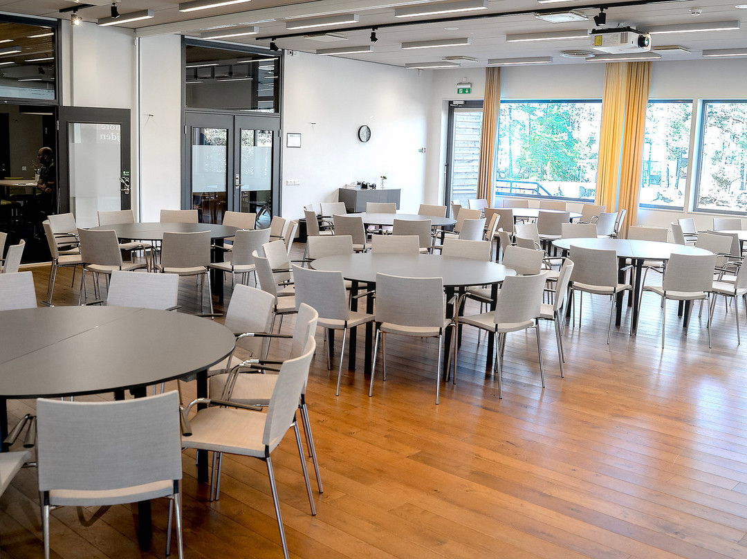 西格图拉霍登酒店与会议中心主图