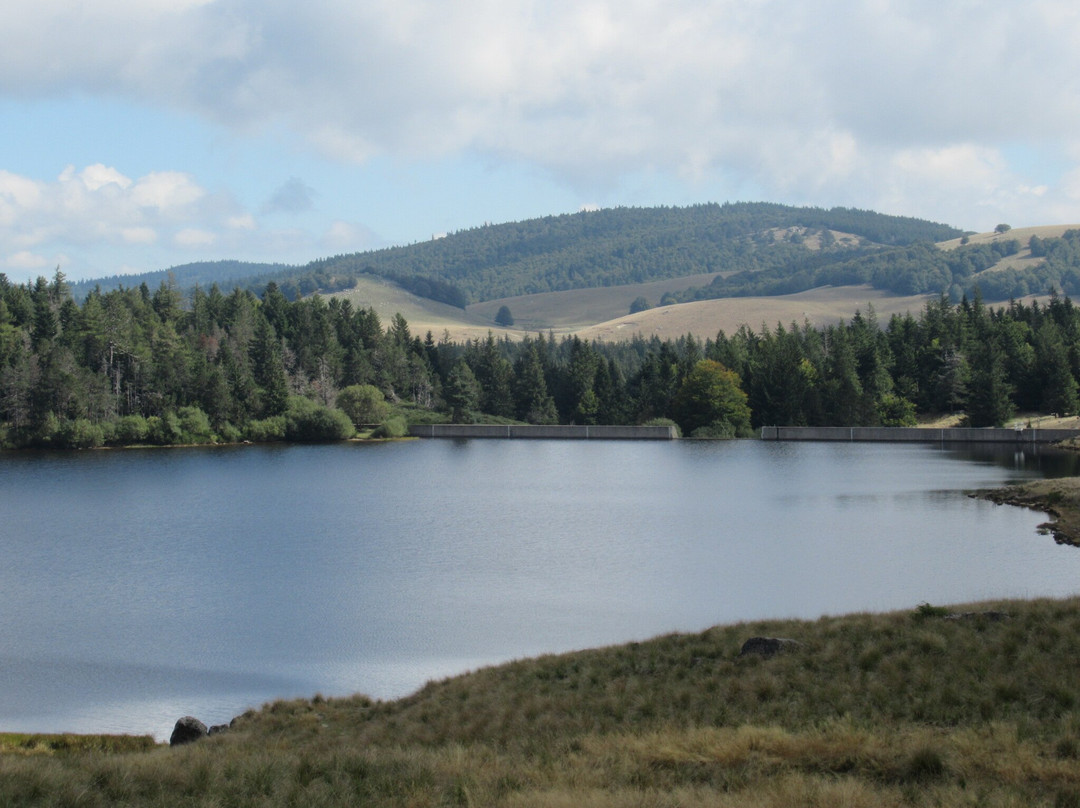 Lac Des Pises景点图片