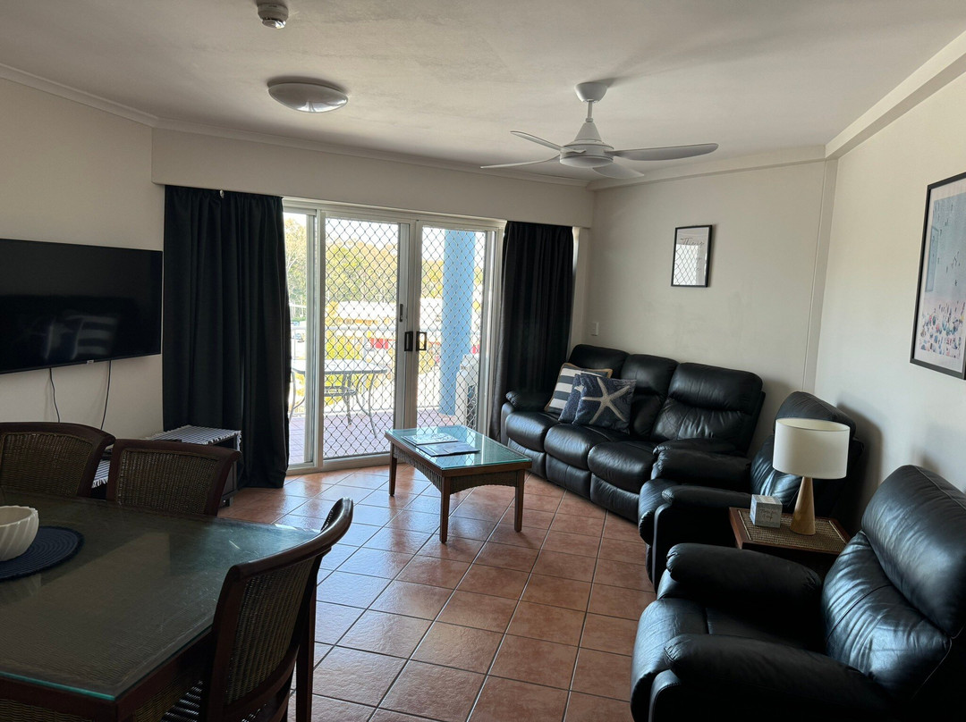 白鸡冠豪华公寓主图