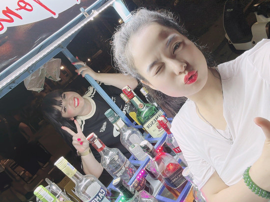 Mr Tom Crazy Bar-会安必去景点