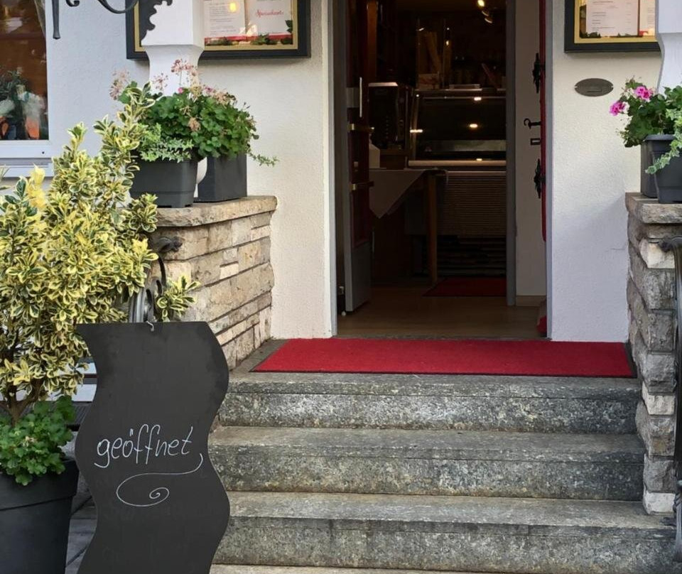 Alpenrose Cafe Hotel Restaurant