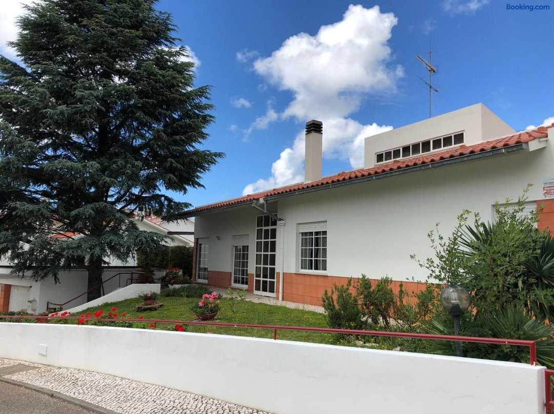 Quinta Nova Do Almeida