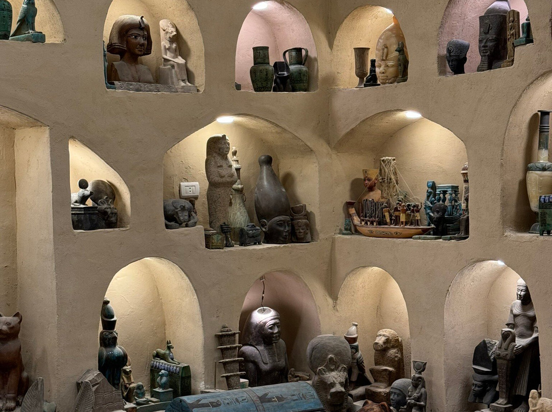 Titi For Art And Alabaster-卢克索必去景点