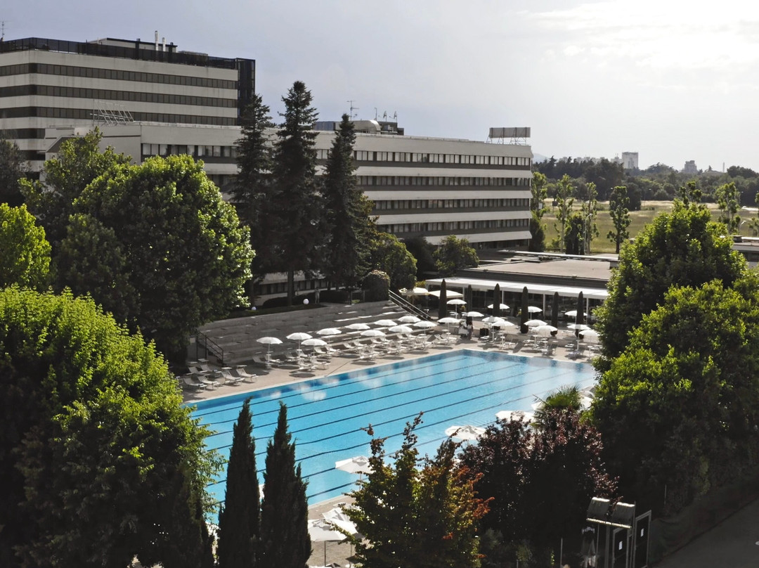 诺富特博洛尼亚圣拉扎罗酒店主图