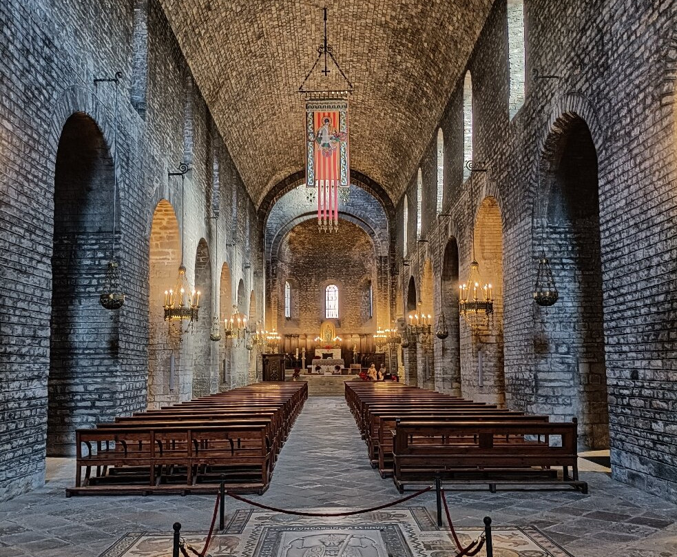 Monestir de Santa Maria de Ripoll景点图片