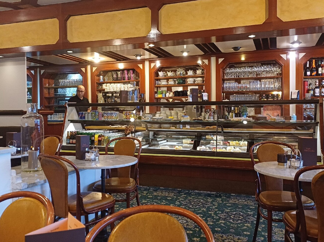 Cafe Lohmaier