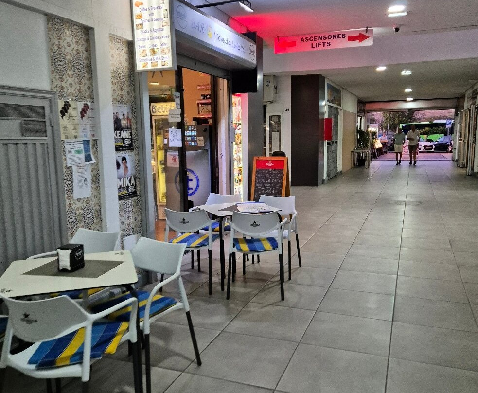 C. C. Apolo Center-洛斯克里斯蒂亚诺斯必去景点