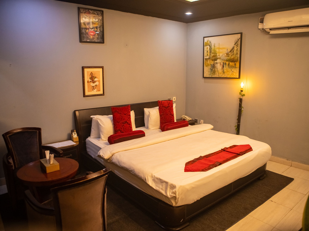 The Crib Lifestyle Hotel主图