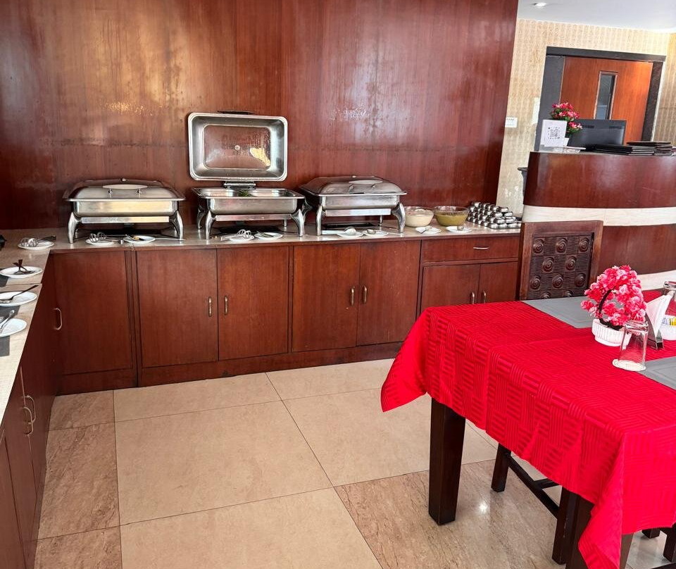 Hotel Ashwa Park主图