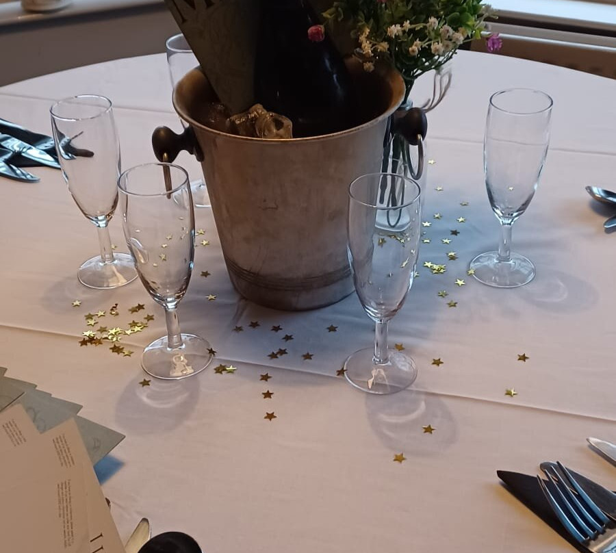 The Crewe and Harpur主图