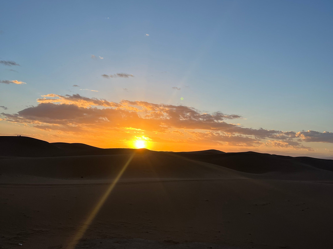 Yaya Desert Travel-M'diq必去景点