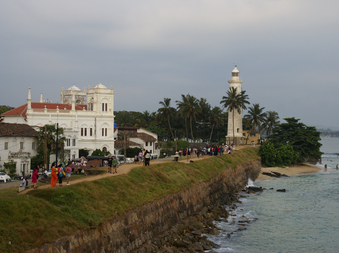 Travel With Ishanka-Boossa必去景点