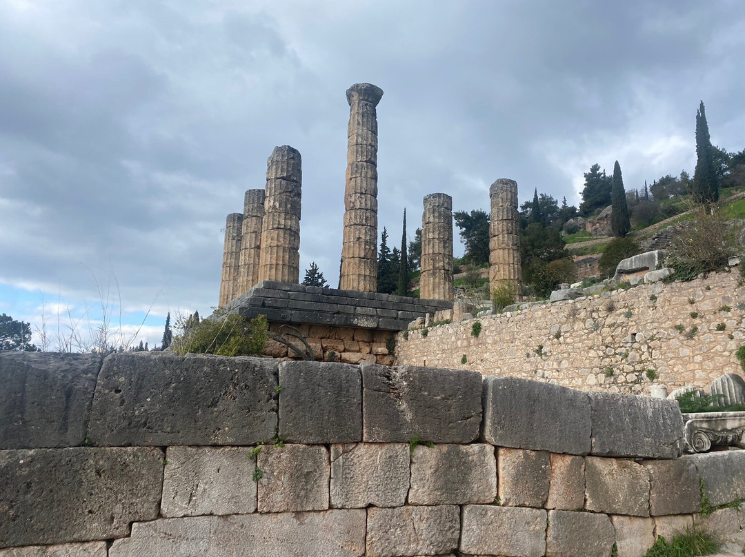 Temple of Apollo-德尔斐必去景点