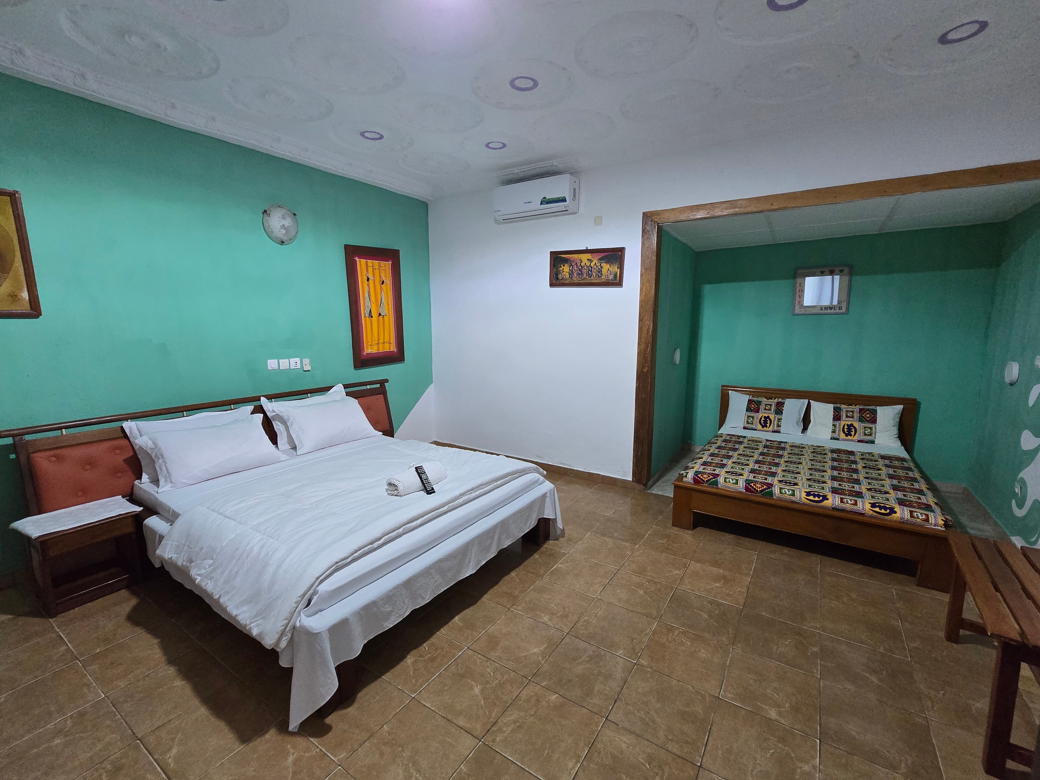 Hotel La Flotte-官方