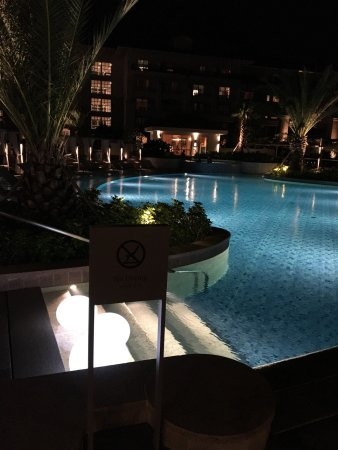 济州新罗大酒店主图