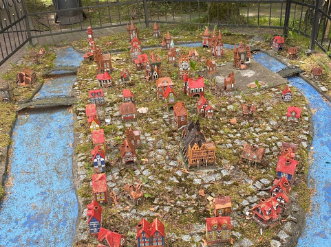 Sculptural Composition of Kneiphof Island in Miniatures-斯韦特洛戈尔斯克必去景点