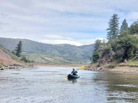Colorado Rafting Company-Bond必去景点