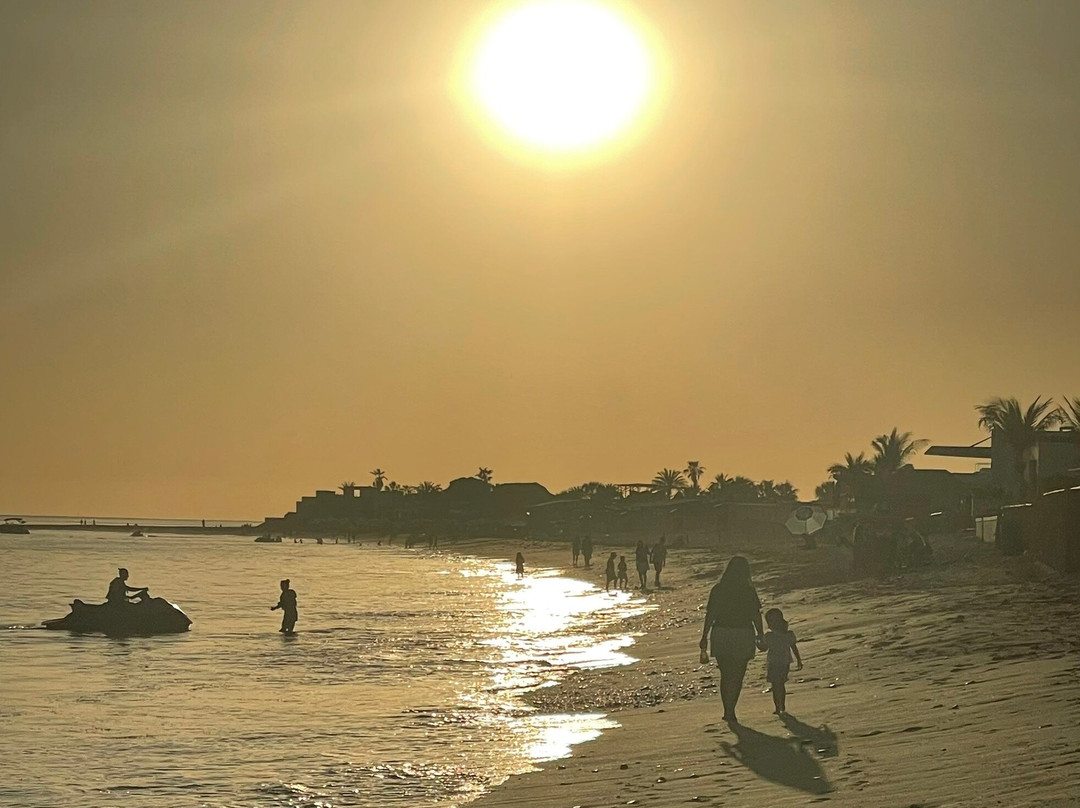 Playa Blanca Condo Hotel主图