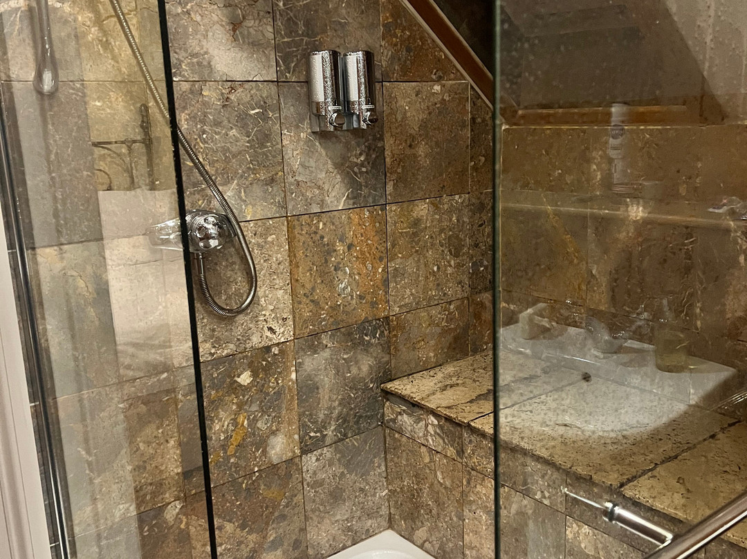 白蜡树别墅酒店主图