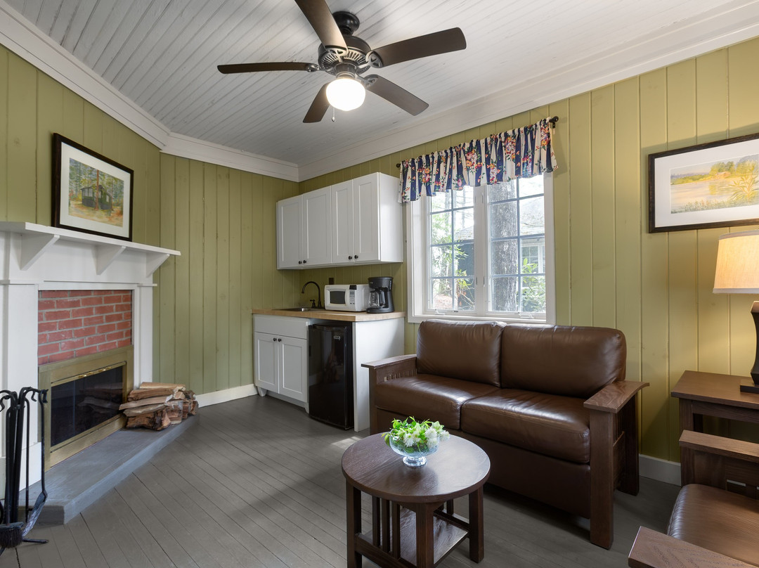 Kanuga Inn & Lodging主图