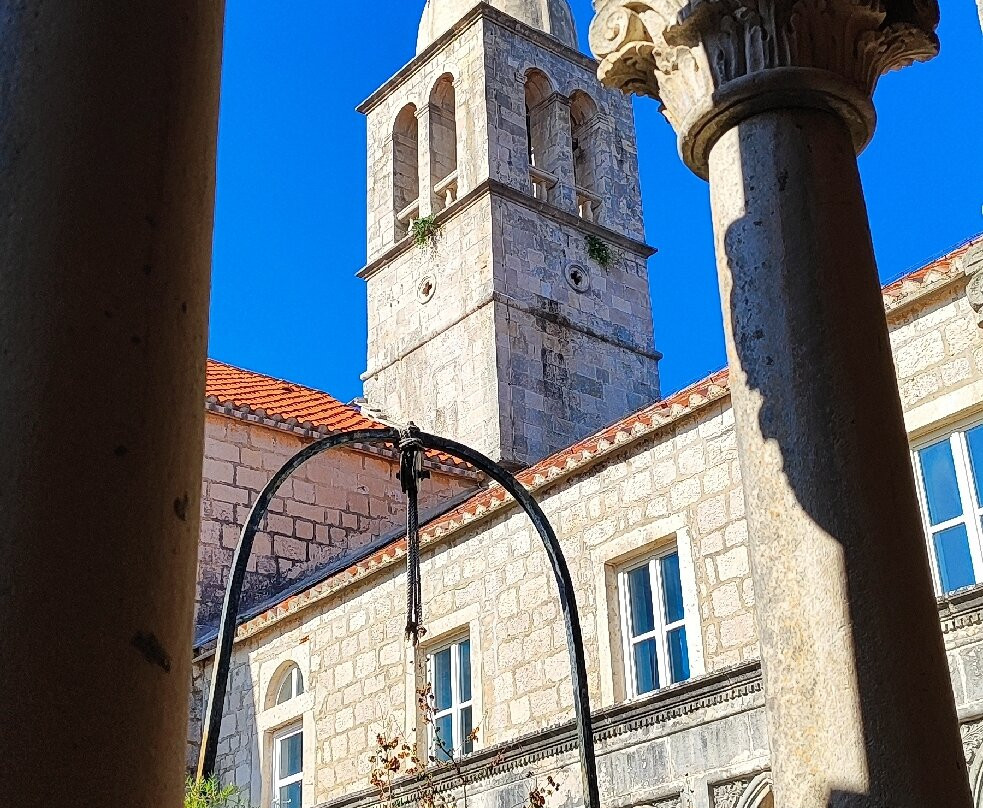 Otok Badija-科尔丘拉镇必去景点