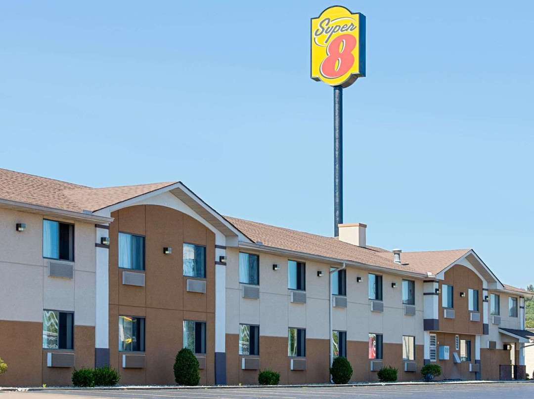 Gallipolis酒店住宿-Super 8 by Wyndham Ripley