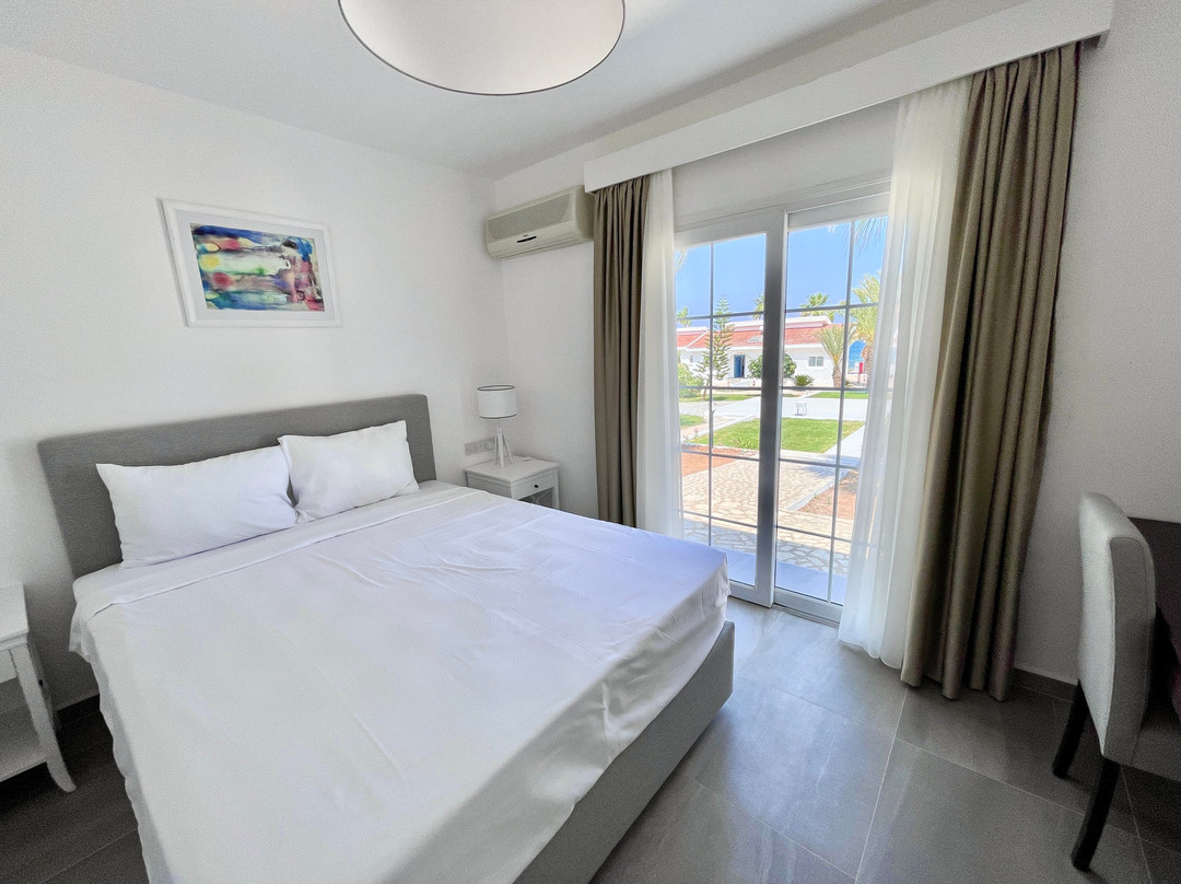 Long Beach Resort主图