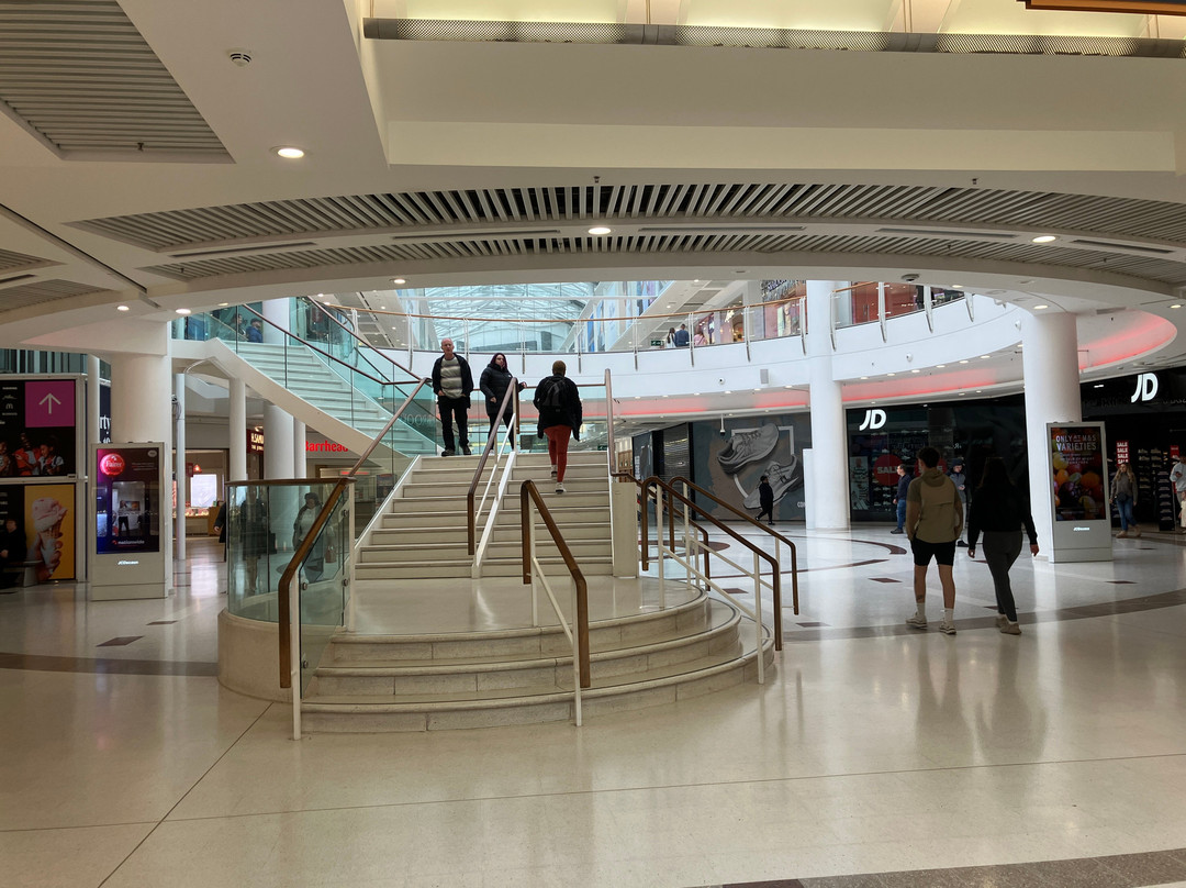 intu Braehead-伦弗鲁必去景点