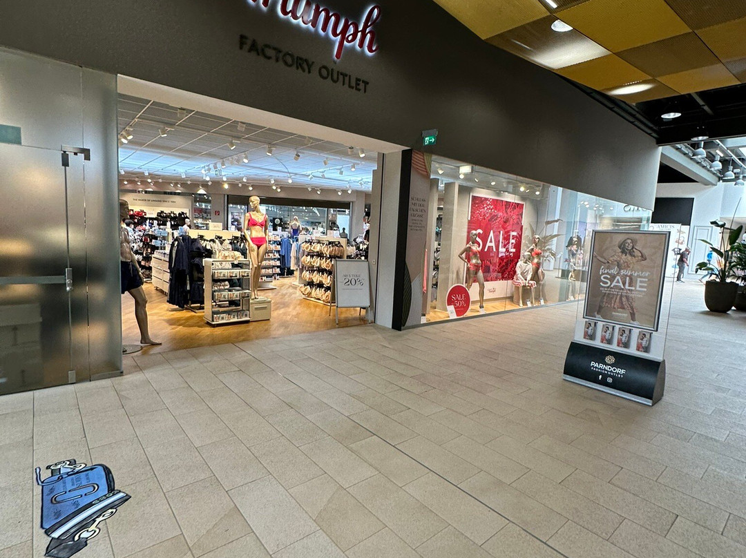 Fashion Outlet Parndorf-旁村必去景点