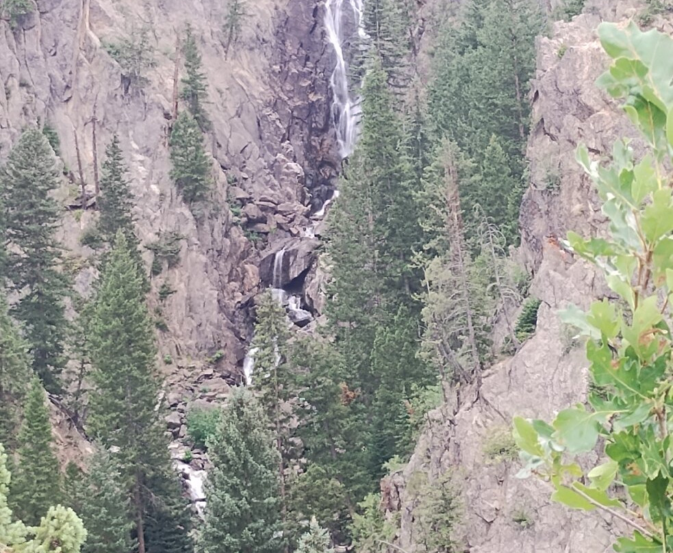 Fish Creek Falls-斯廷博特斯普林斯必去景点