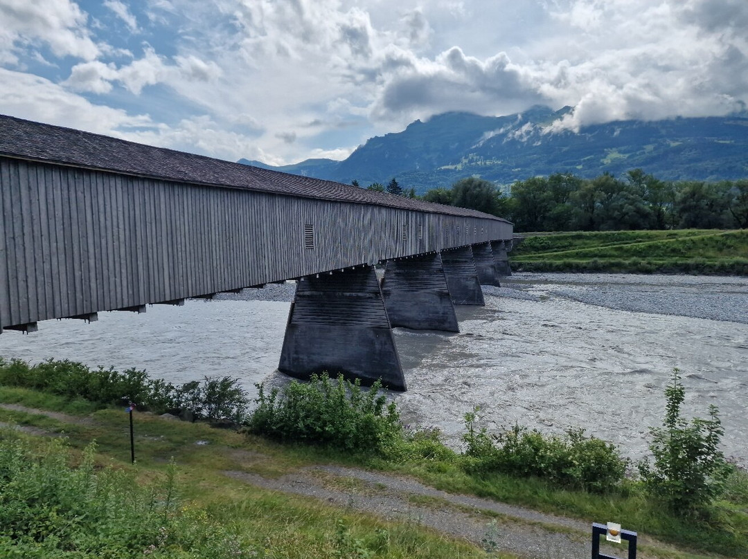 Alte Rheinbrücke Vaduz-Sevelen-瓦杜兹必去景点