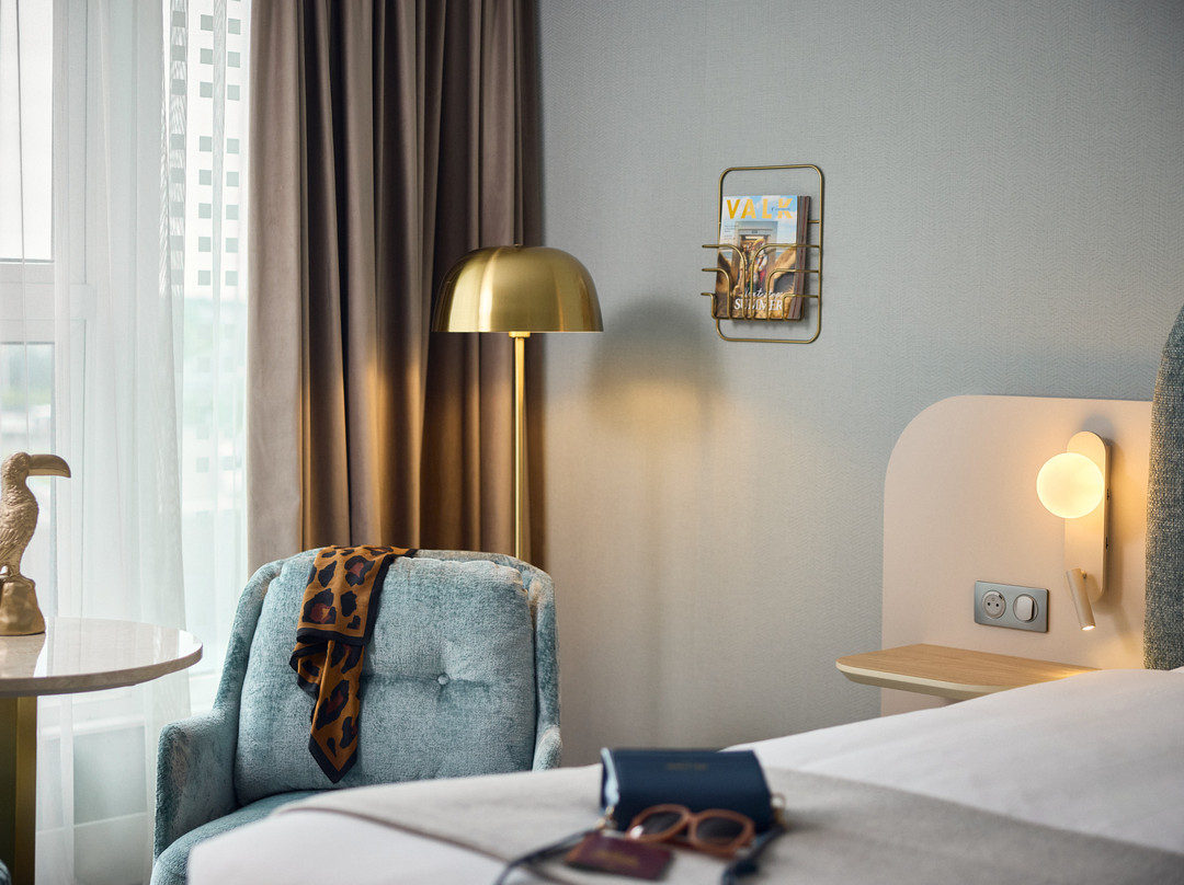 凯越巴黎戴高乐机场