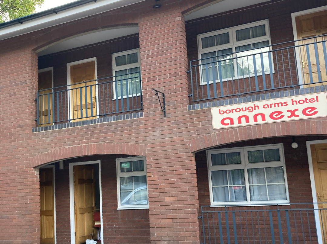 Borough Arms Hotel主图