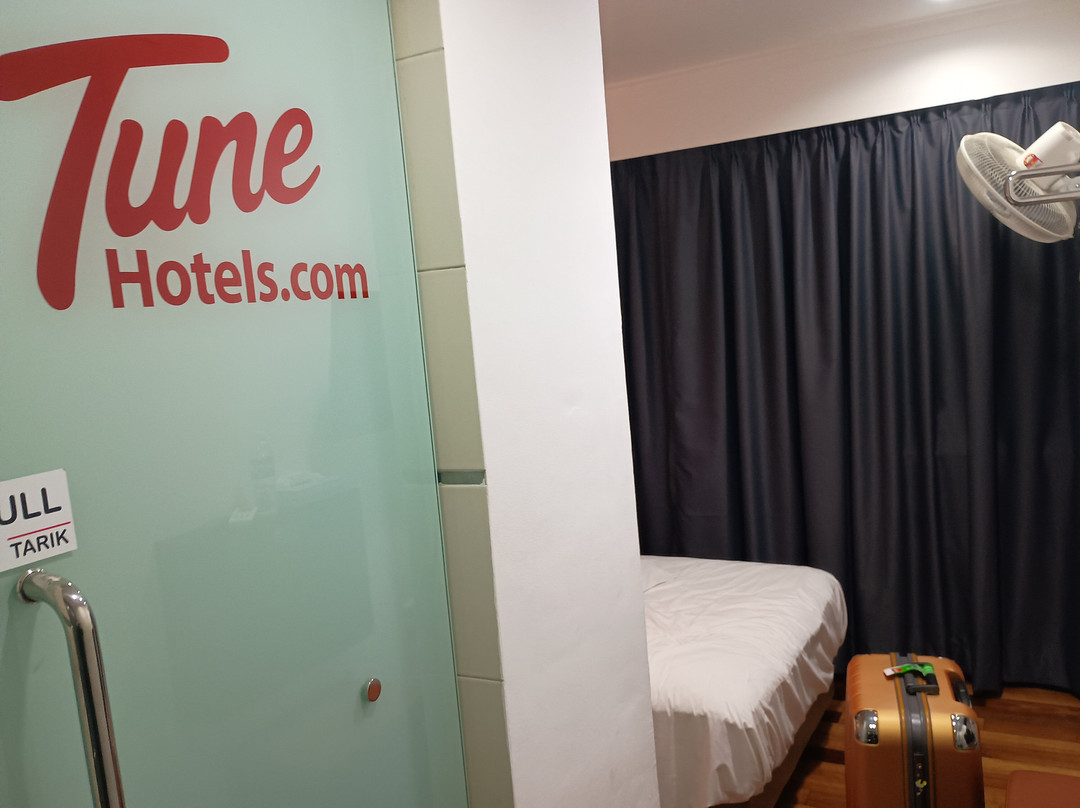 美音酒店-古晋海滨主图