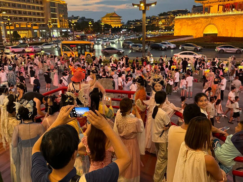 China Wonders Guide Xi'an-西安市必去景点