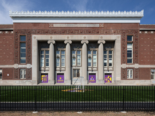 Brick Of Chicago Walking Tours