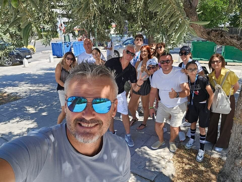 Lorenzo Athens Taxi Tour-雅典必去景点