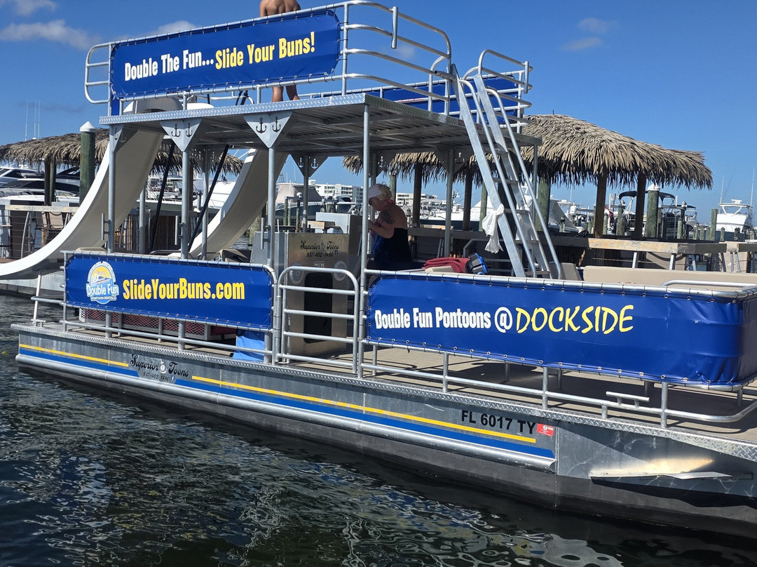Double Fun Pontoon Rentals-德斯廷必去景点