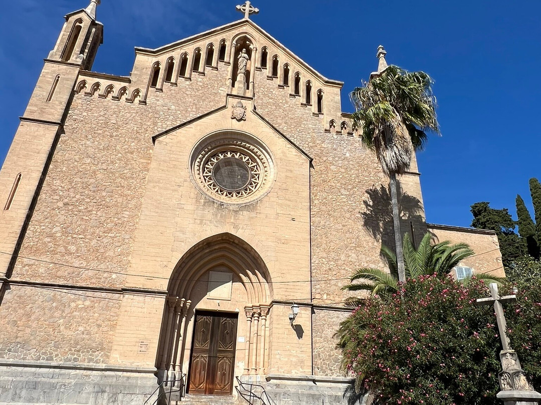 Iglesia Parroquial de la Transfiguracion del Senor-Arta必去景点