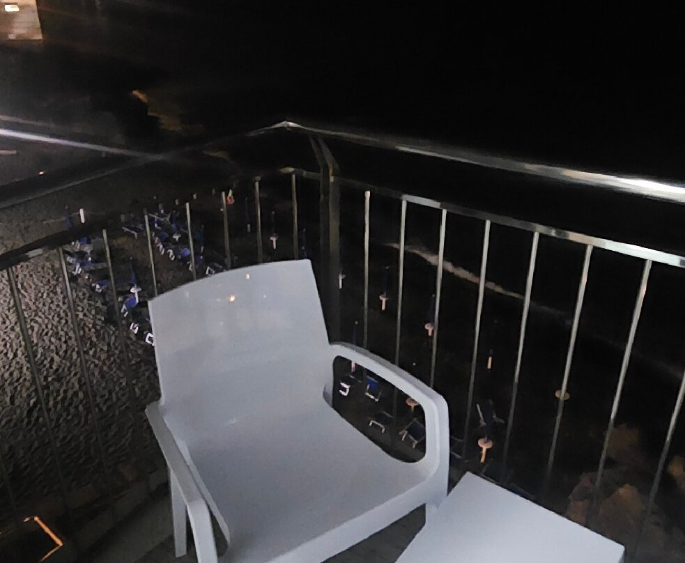 Hotel La Perla主图