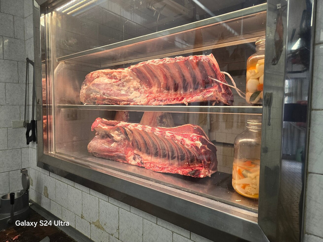 Osteria Carnivora