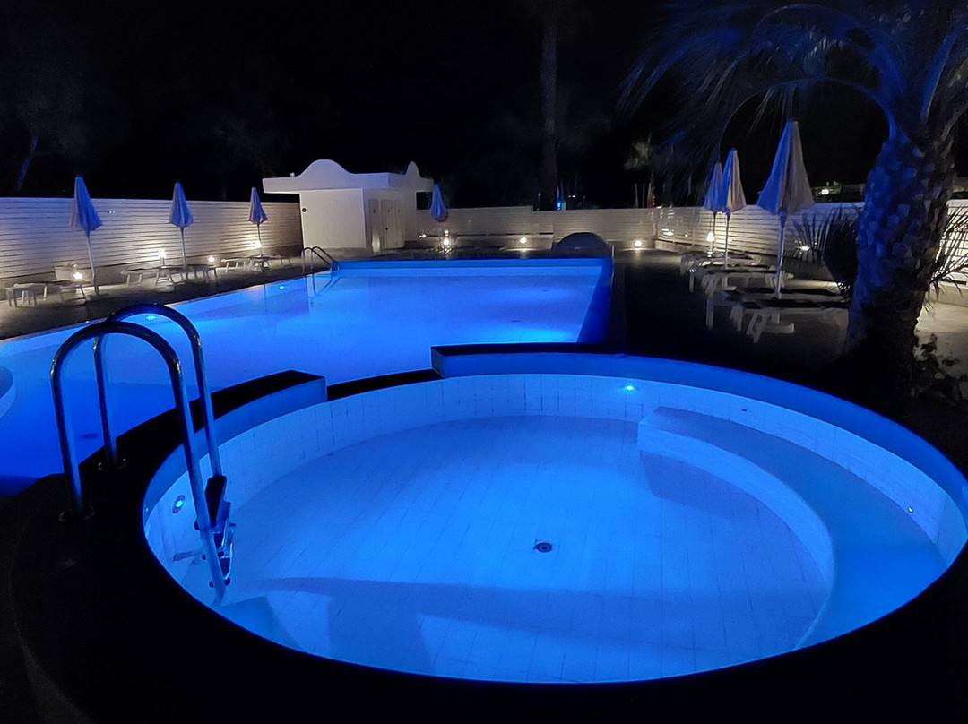 Garden Hotel Ripa主图