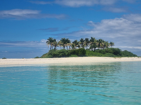 Tahi Tonga-努库阿洛法必去景点