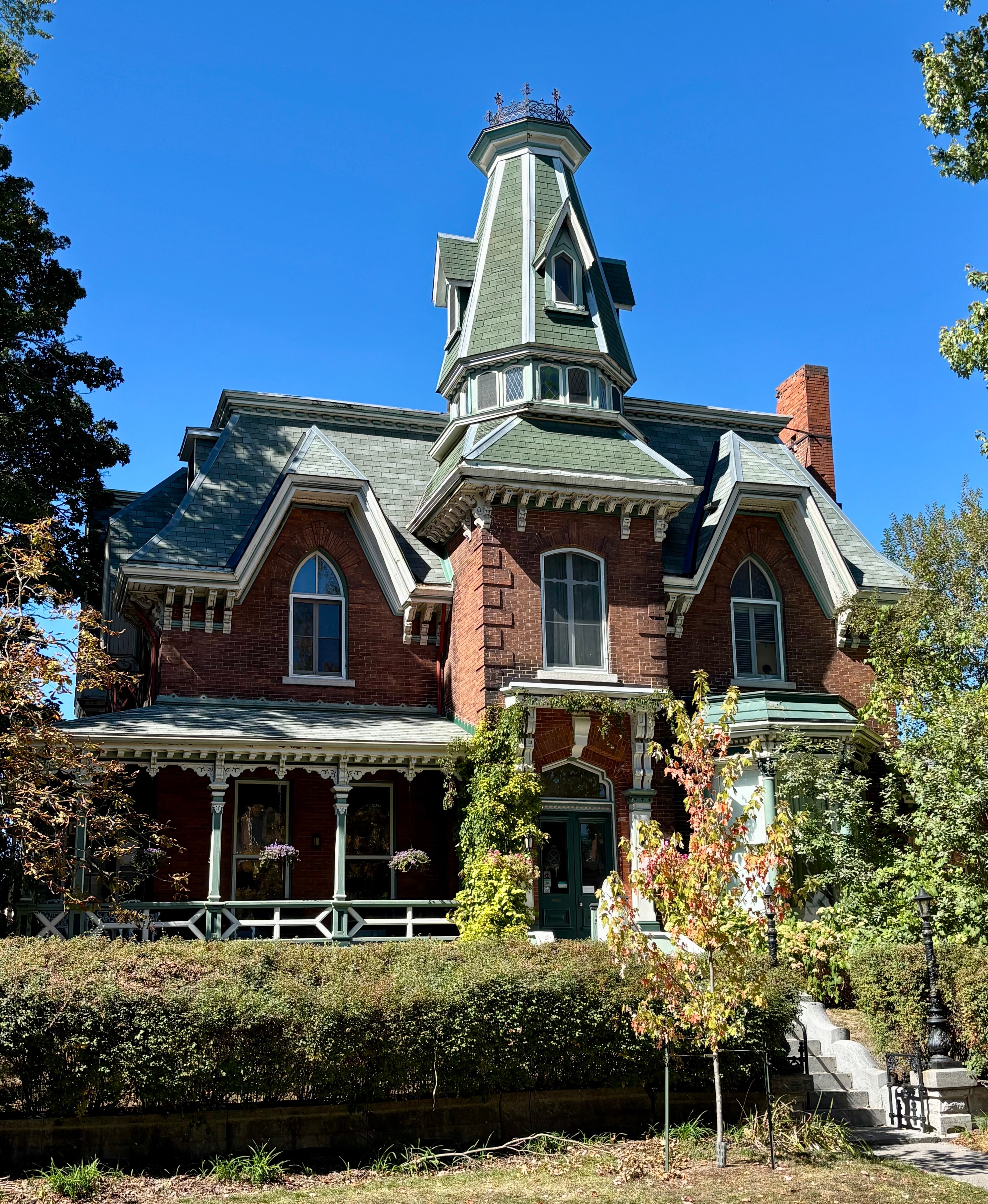 Hochelaga Inn-官方