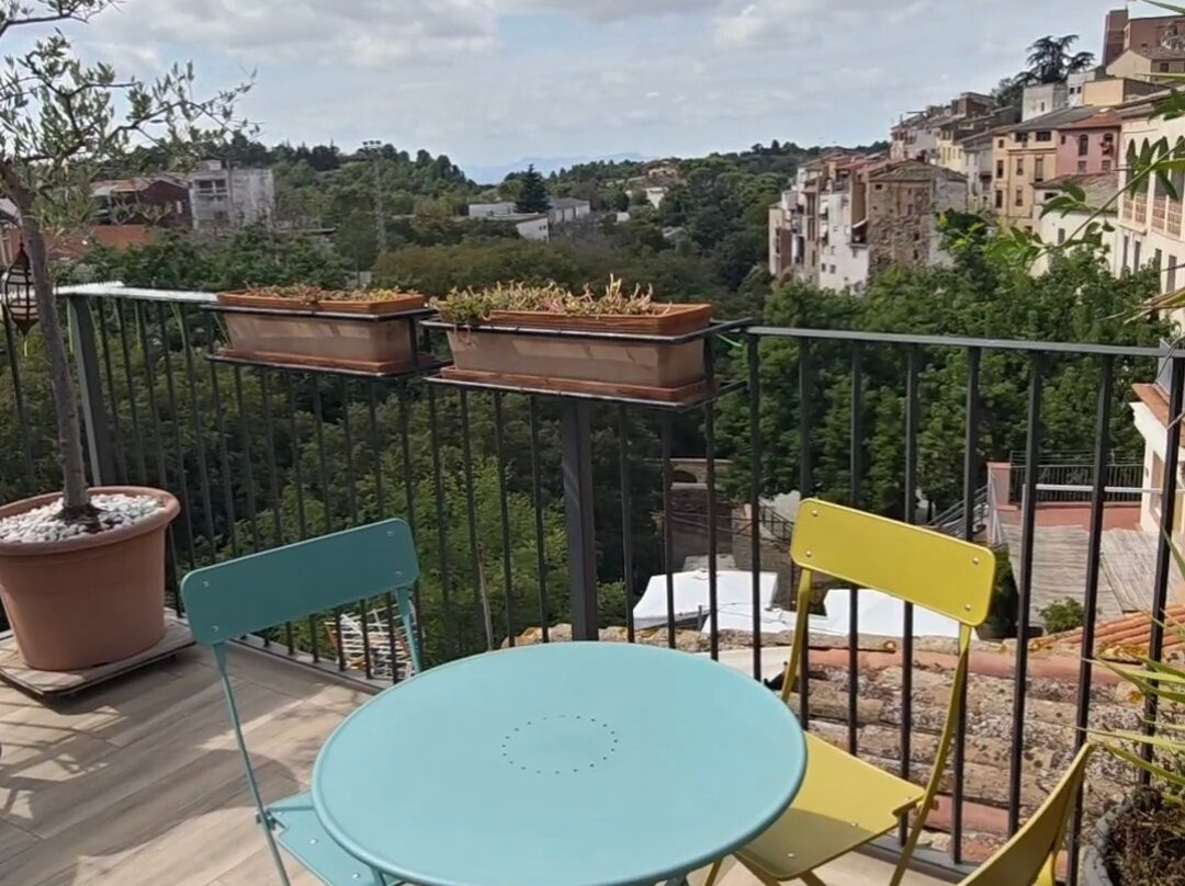 Falset酒店住宿-Priorat Aparthotel