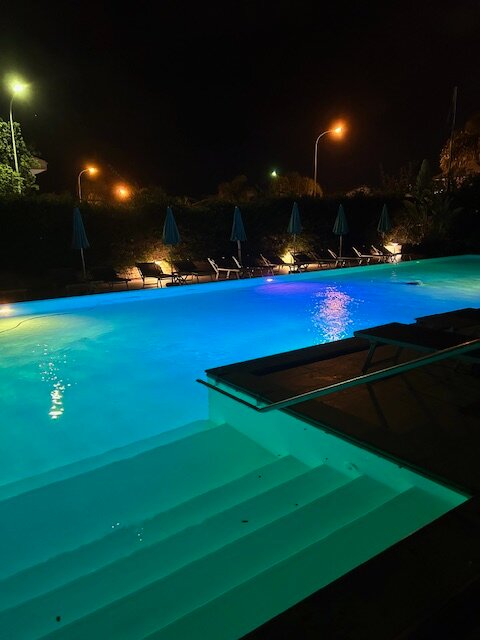 Acacia Marina-泳池