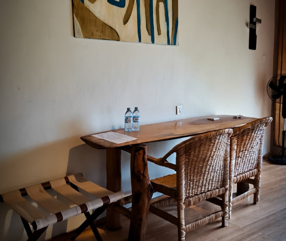 Murchison Falls Bamboo Village主图