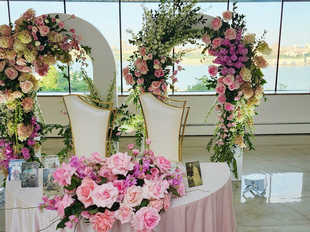 The Riverview Ballroom Venue Hall-Cliffside Park必去景点