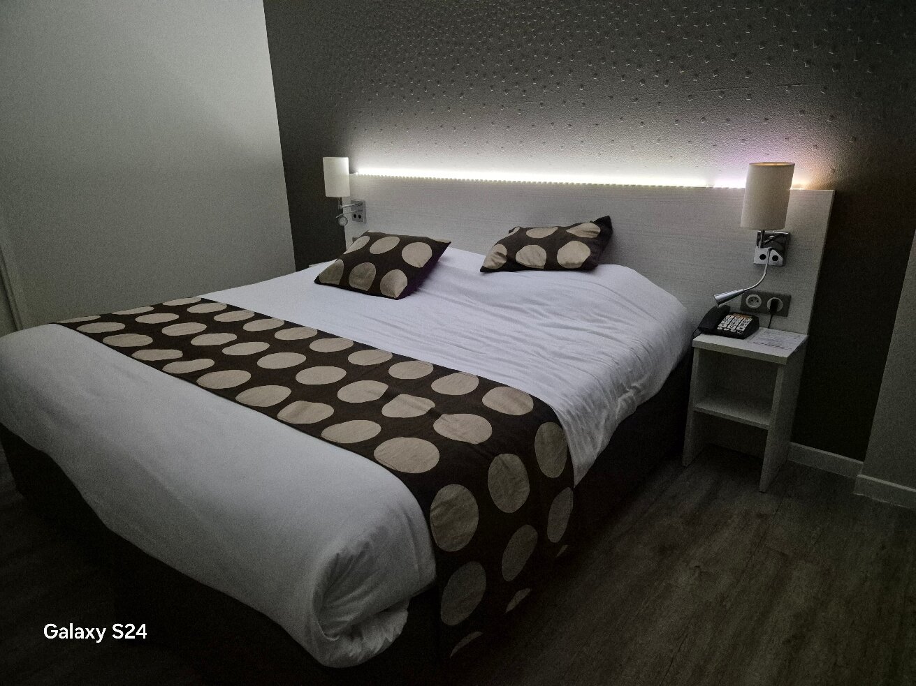 Hotel du Cerf-官方